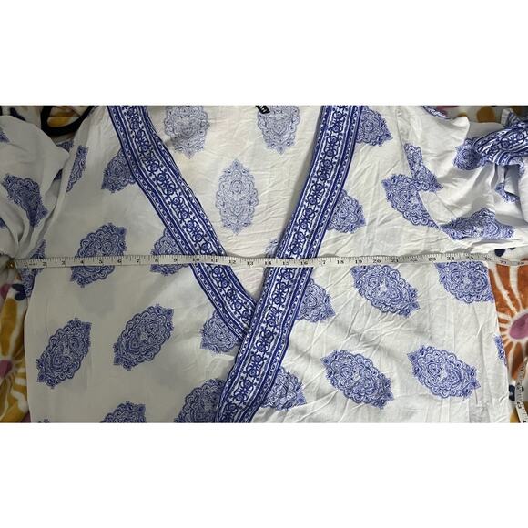 Love Ari Boho Chic Twist Front Blouse With Wide Flowy 3/4 Sleeves Women’s Sz 3X - Picture 5 of 7